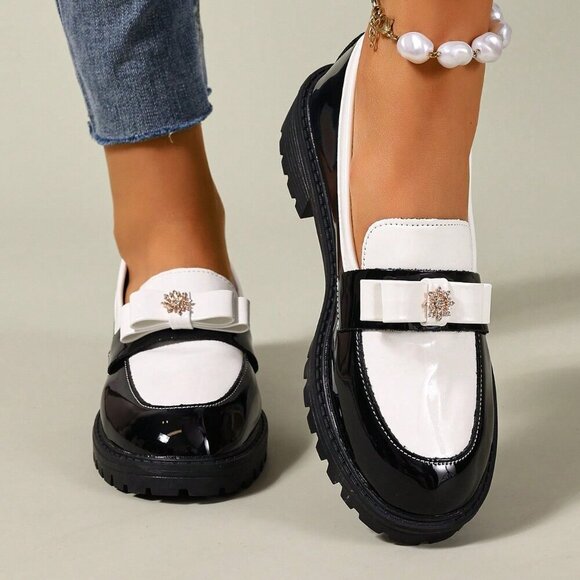 Black And White Vintage Women's Rhinestone Decor Platform Loafers - Picture 2 of 4